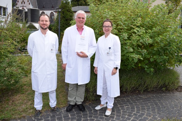 Oberarzt Dr. med. Christian Stapf, Chefarzt PD Dr. med. Klaus Ehlenz, Oberärztin Dr. med. Tina Hoffmann, Copyright: Jokba
