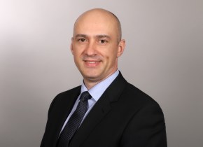 Chefarzt doctor-medic Sorin Serban