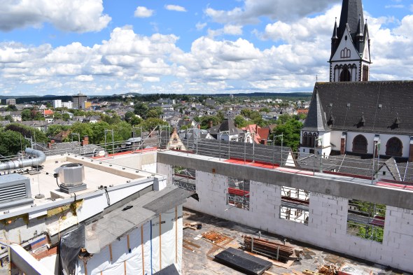 Ansicht Baumaßnahmen von oben - Mauerwerk steht
