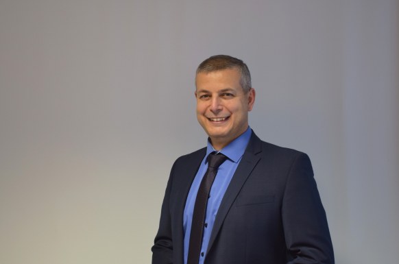 Chefarzt Dr. med. Kosai Eskef