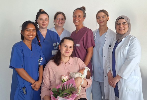 500. Geburt: Willkommen, kleine Thalia!