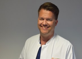 Oberarzt Peder Lang