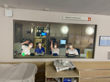 Azubis leiten eine Station