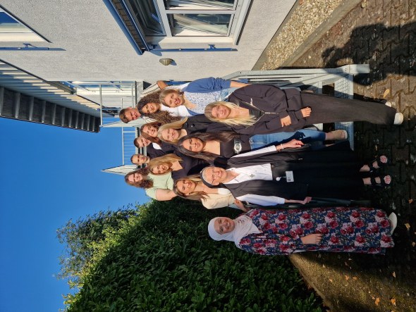 Unsere Pflegeschüler Kurs H 24/27